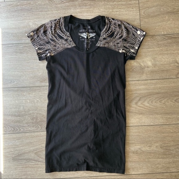 Affliction Chains Print Ruched Braided Back Tunic Top - Picture 5 of 16